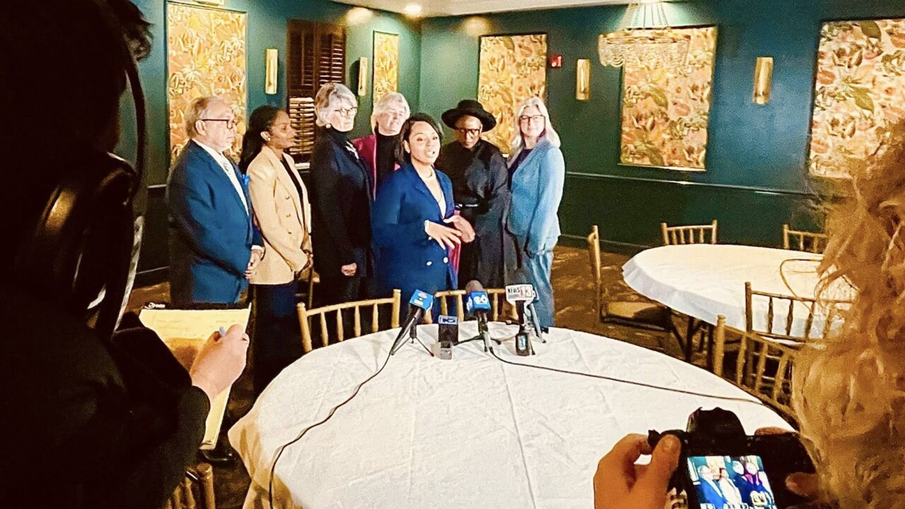 “My team and I are already at work” Mayor-elect Dorcey Applyrs discusses agenda after win